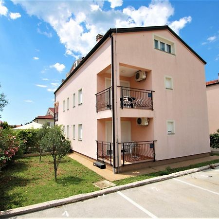 Apartment Mendikovic Poreč Zewnętrze zdjęcie